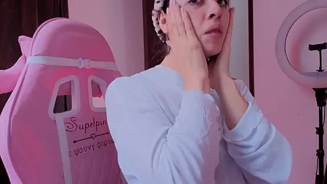 Snapshot of ChanellGV chatting on February 15, 7:54 pm ChanellGV online show from February 15, 7:54 pm