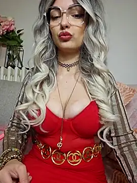 Snapshot of La_Nebulleuse-Nebulla chatting on March 13, 11:38 pm La Nebulleuse-Nebulla online show from March 13, 11:38 pm