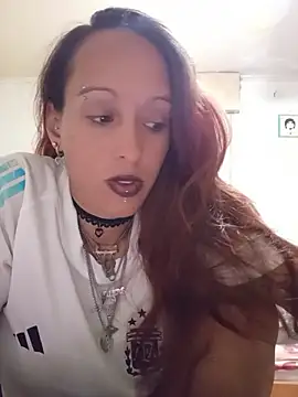 Snapshot of Zorrita_Fox chatting on April 7, 4:51 pm Zorrita Fox online show from April 7, 4:51 pm