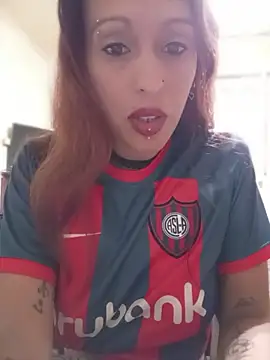 Snapshot of Zorrita_Fox chatting on April 17, 12:24 am Zorrita Fox online show from April 17, 12:24 am