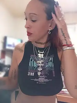 Snapshot of Zorrita_Fox chatting on April 22, 5:25 pm Zorrita Fox online show from April 22, 5:25 pm