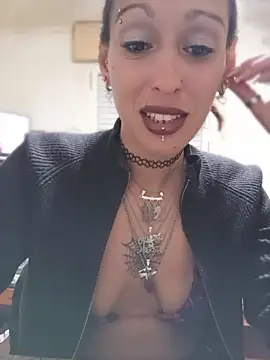 Snapshot of Zorrita_Fox chatting on May 3, 12:16 am Zorrita Fox online show from May 3, 12:16 am