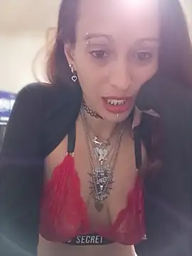 Snapshot of Zorrita_Fox chatting on May 15, 12:17 am Zorrita Fox online show from May 15, 12:17 am