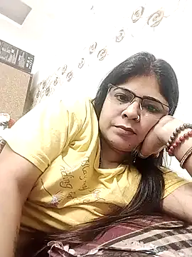 Snapshot of Husnpari20 chatting on December 23, 2:07 pm Husnpari20 online show from December 23, 2:07 pm