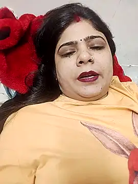 Snapshot of Husnpari20 chatting on February 20, 6:35 pm Husnpari20 online show from February 20, 6:35 pm