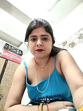 Snapshot of Husnpari20 chatting on March 8, 8:22 am Husnpari20 online show from March 8, 8:22 am