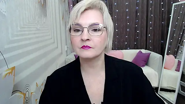 BlondeBrilliant7 online show from January 21, 5:38 am