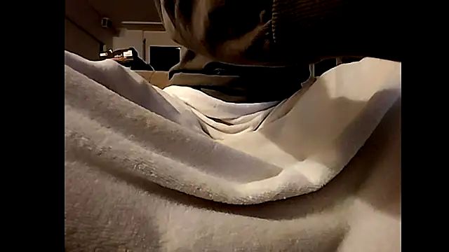 Snapshot of Pegg-fist-me chatting on December 2, 2:17 am Pegg-fist-me online show from December 2, 2:17 am