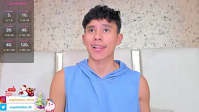 Snapshot of Angel_esteban_fx chatting on January 10, 10:06 am Angel esteban fx online show from January 10, 10:06 am