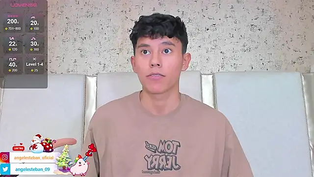 Snapshot of Angel_esteban_fx chatting on January 11, 9:57 am Angel esteban fx online show from January 11, 9:57 am