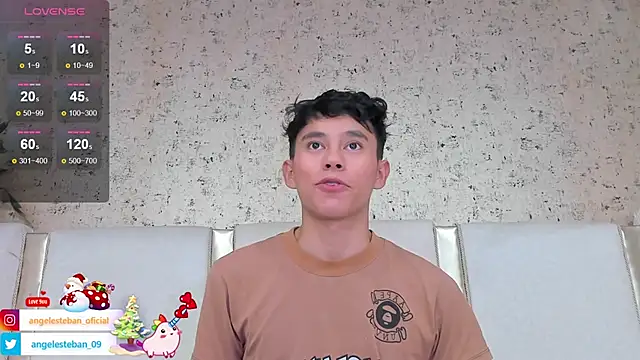 Snapshot of Angel_esteban_fx chatting on January 12, 4:10 am Angel esteban fx online show from January 12, 4:10 am