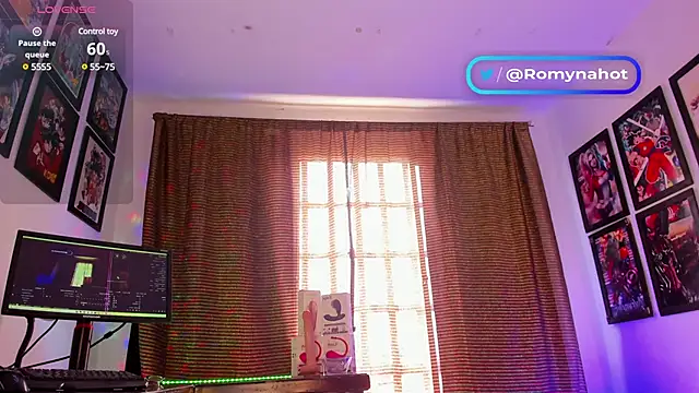 Snapshot of Romynahotx chatting on January 24, 6:14 pm Romynahotx online show from January 24, 6:14 pm