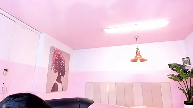 Red lady online show from January 12, 4:52 am