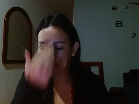 Laura martin  online show from February 1, 8:50 am
