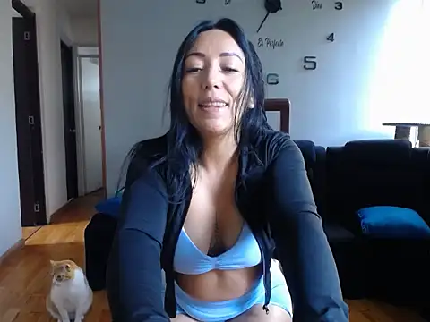 Laura martin  online show from May 5, 11:51 am