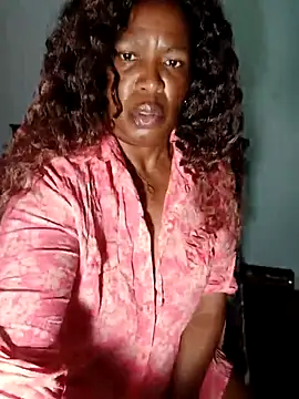 Snapshot of TALLNSEXY48 chatting on January 14, 11:20 pm TALLNSEXY48 online show from January 14, 11:20 pm