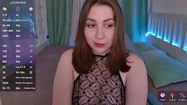 Snapshot of WinryRoss chatting on December 8, 7:26 am WinryRoss online show from December 8, 7:26 am