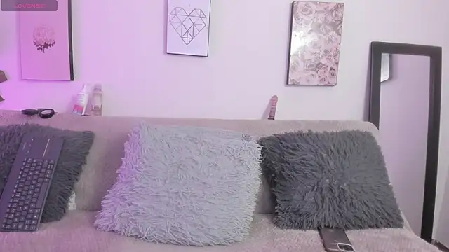 Murieel 69 online show from January 12, 7:19 pm