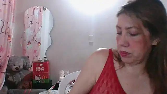 Snapshot of stephanie_allen chatting on February 17, 7:05 am stephanie allen online show from February 17, 7:05 am