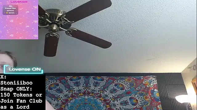 Stoniiiboo online show from March 31, 1:11 pm