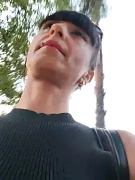 Snapshot of Melody87 chatting on September 20, 5:47 pm Melody87 online show from September 20, 5:47 pm