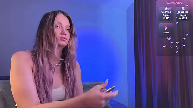 Femdom Lola online show from March 20, 1:37 pm