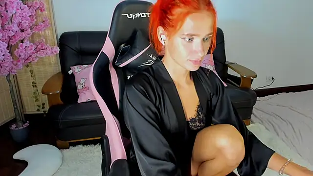 daughter of Ronaldo online show from April 5, 8:28 pm