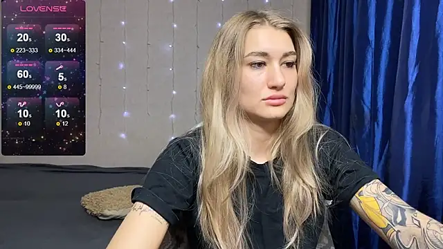 Silvia Shugarr online show from February 18, 4:26 pm
