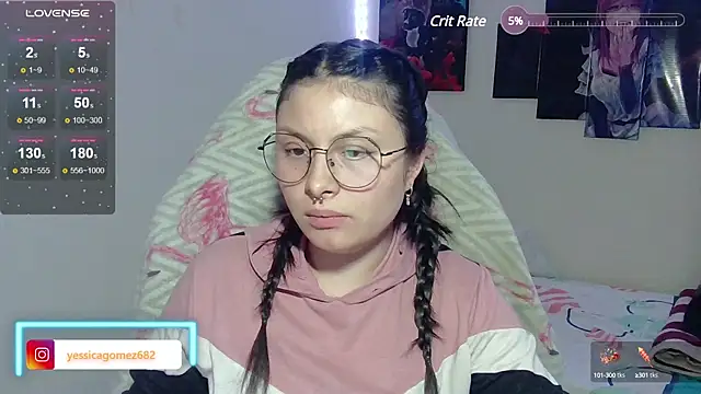 Snapshot of jessica_gomez chatting on December 2, 10:45 pm jessica gomez online show from December 2, 10:45 pm