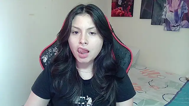 Snapshot of jessica_gomez chatting on February 19, 9:47 pm jessica gomez online show from February 19, 9:47 pm