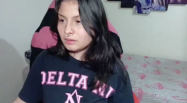 Snapshot of jessica_gomez chatting on March 20, 11:45 pm jessica gomez online show from March 20, 11:45 pm