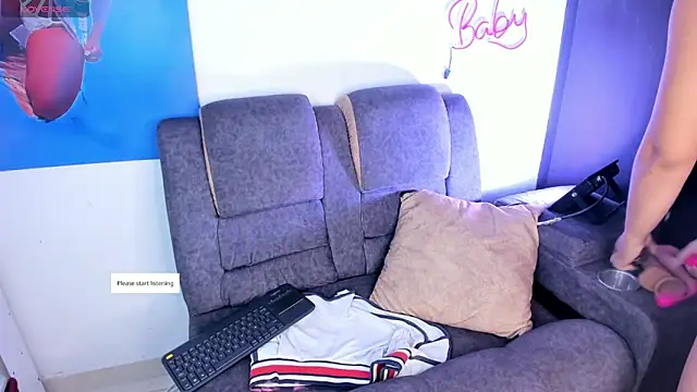 Snapshot of CandyRoxx1_ chatting on November 12, 5:13 pm CandyRoxx1 online show from November 12, 5:13 pm