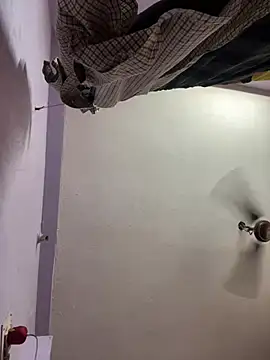 Matrix Maestro online show from April 25, 6:49 am