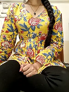 Snapshot of Ruchi-34 chatting on January 7, 7:05 pm Ruchi-34 online show from January 7, 7:05 pm