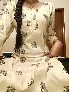 Snapshot of Ruchi-34 chatting on January 10, 10:47 pm Ruchi-34 online show from January 10, 10:47 pm