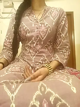 Snapshot of Ruchi-34 chatting on February 4, 11:31 pm Ruchi-34 online show from February 4, 11:31 pm