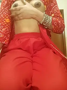 Snapshot of Ruchi-34 chatting on April 19, 7:49 pm Ruchi-34 online show from April 19, 7:49 pm