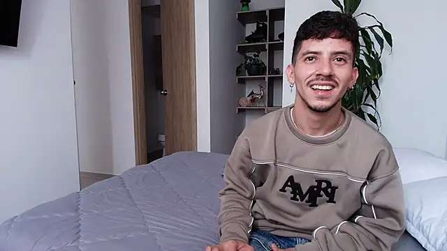 Aron-santoro online show from March 27, 5:01 pm