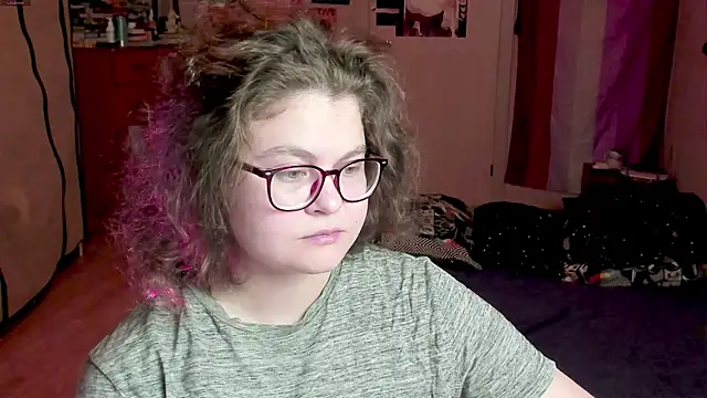 Sashy Way online show from October 8, 6:38 pm