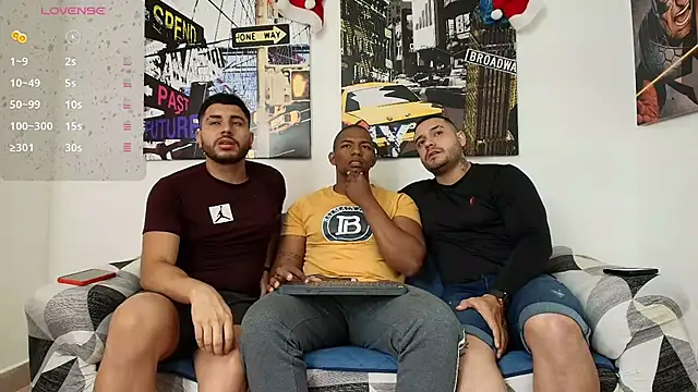 Snapshot of hott_dicks chatting on December 23, 6:27 pm hott dicks online show from December 23, 6:27 pm