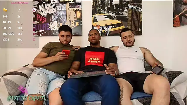 Snapshot of hott_dicks chatting on January 14, 6:28 pm hott dicks online show from January 14, 6:28 pm