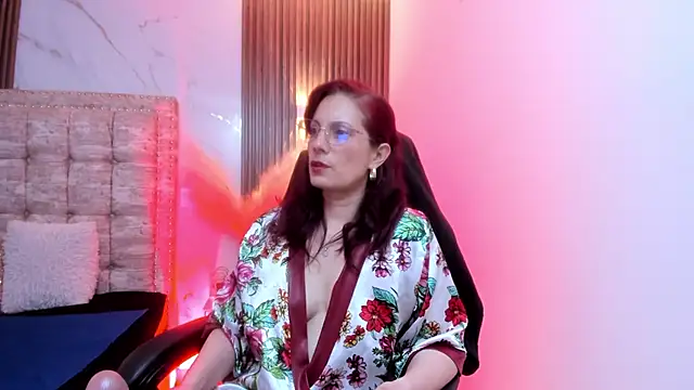 ada mclaine online show from November 21, 12:26 pm