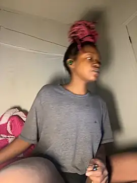 minimama69 online show from November 2, 10:17 am