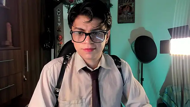 marckalexis online show from September 15, 2:00 am