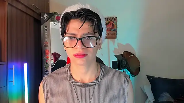 marckalexis online show from December 18, 11:00 pm