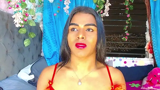 Snapshot of Karly_coffe chatting on September 26, 6:06 am Karly coffe online show from September 26, 6:06 am