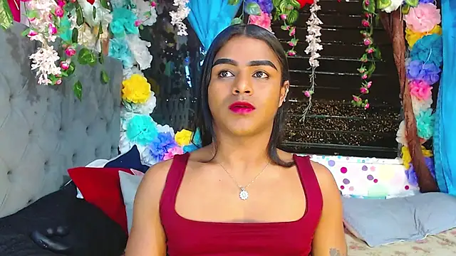 Snapshot of Karly_coffe chatting on October 18, 4:15 am Karly coffe online show from October 18, 4:15 am