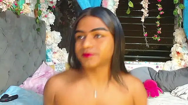 Snapshot of Karly_coffe chatting on February 17, 9:50 am Karly coffe online show from February 17, 9:50 am