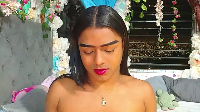 Snapshot of Karly_coffe chatting on February 19, 6:09 am Karly coffe online show from February 19, 6:09 am