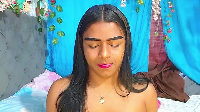 Snapshot of Karly_coffe chatting on February 23, 11:29 am Karly coffe online show from February 23, 11:29 am